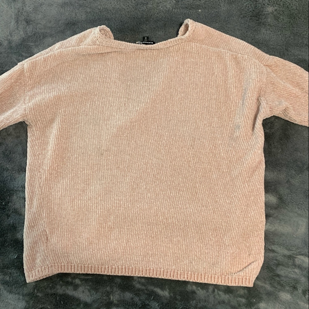 Sweater - Picture 2 of 2